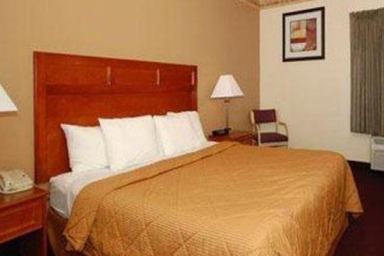 The Best Inn & Suites Markham Exteriör bild